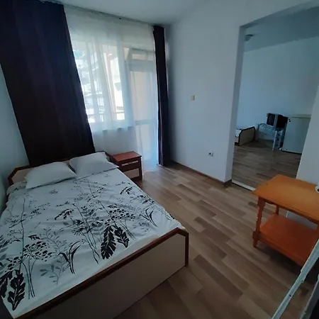 Damyanov 4* Ράβντα