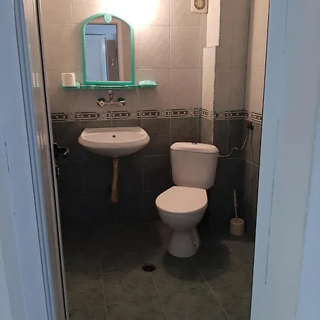 Πανσιόν Damyanov 4*