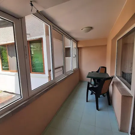 Damyanov Πανσιόν Ράβντα