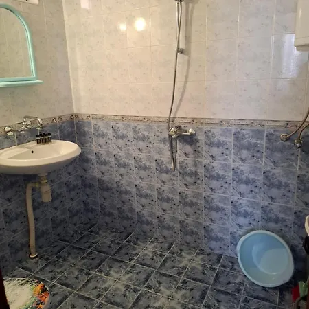 Damyanov 4* רבדה